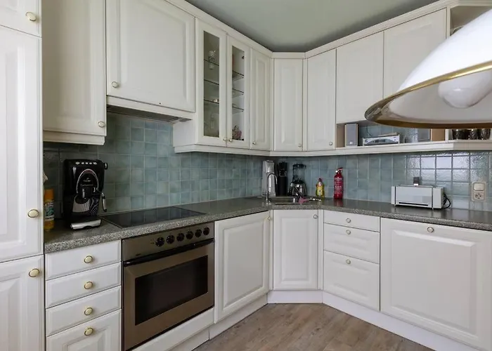 In Zentrumsnaehe Beim Hauptbahnhof Apartman Bécs