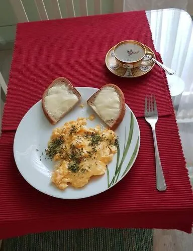 In Zentrumsnaehe Beim Hauptbahnhof Apartman Bécs